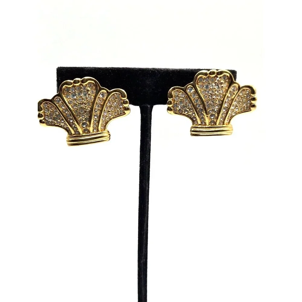 Vintage Signed Swarovksi unique Designed Rare Clip Earrings with Swan GP - Picture 4 of 4